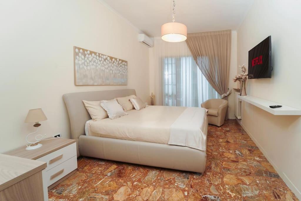 Stanzione 11 - Charming Flat In The Heart Of Vomero Appartamento *